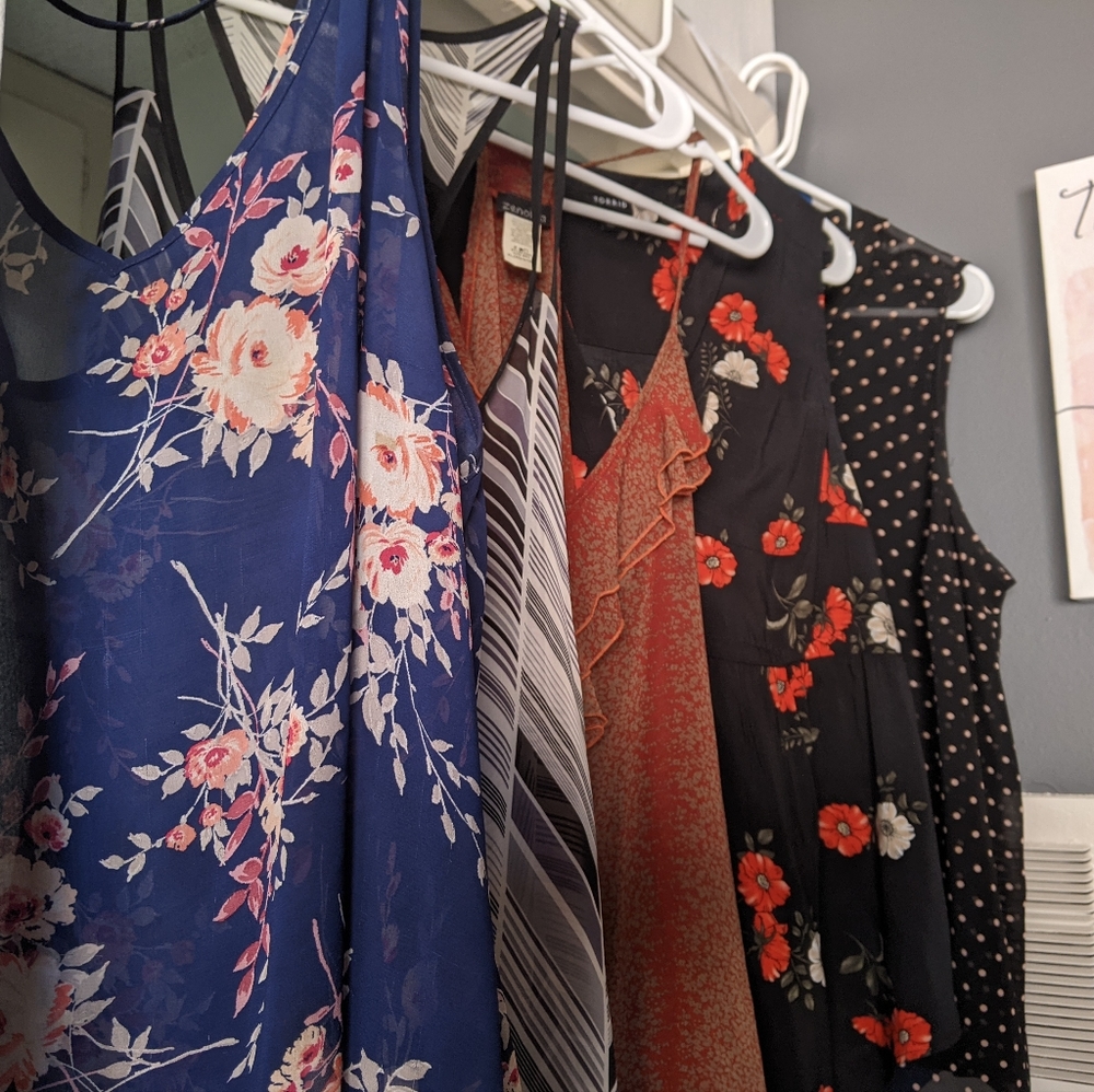 Plus size trendy tops